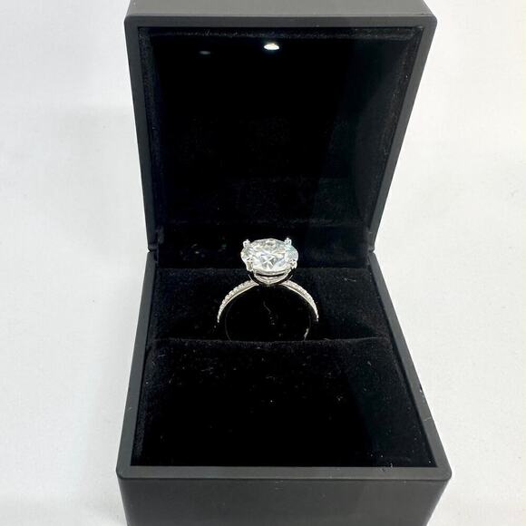Moissanite Diamond Ring 3 Ct Engagement Wedding Round Cut Solitaire GRA Size 8 - Picture 8 of 11